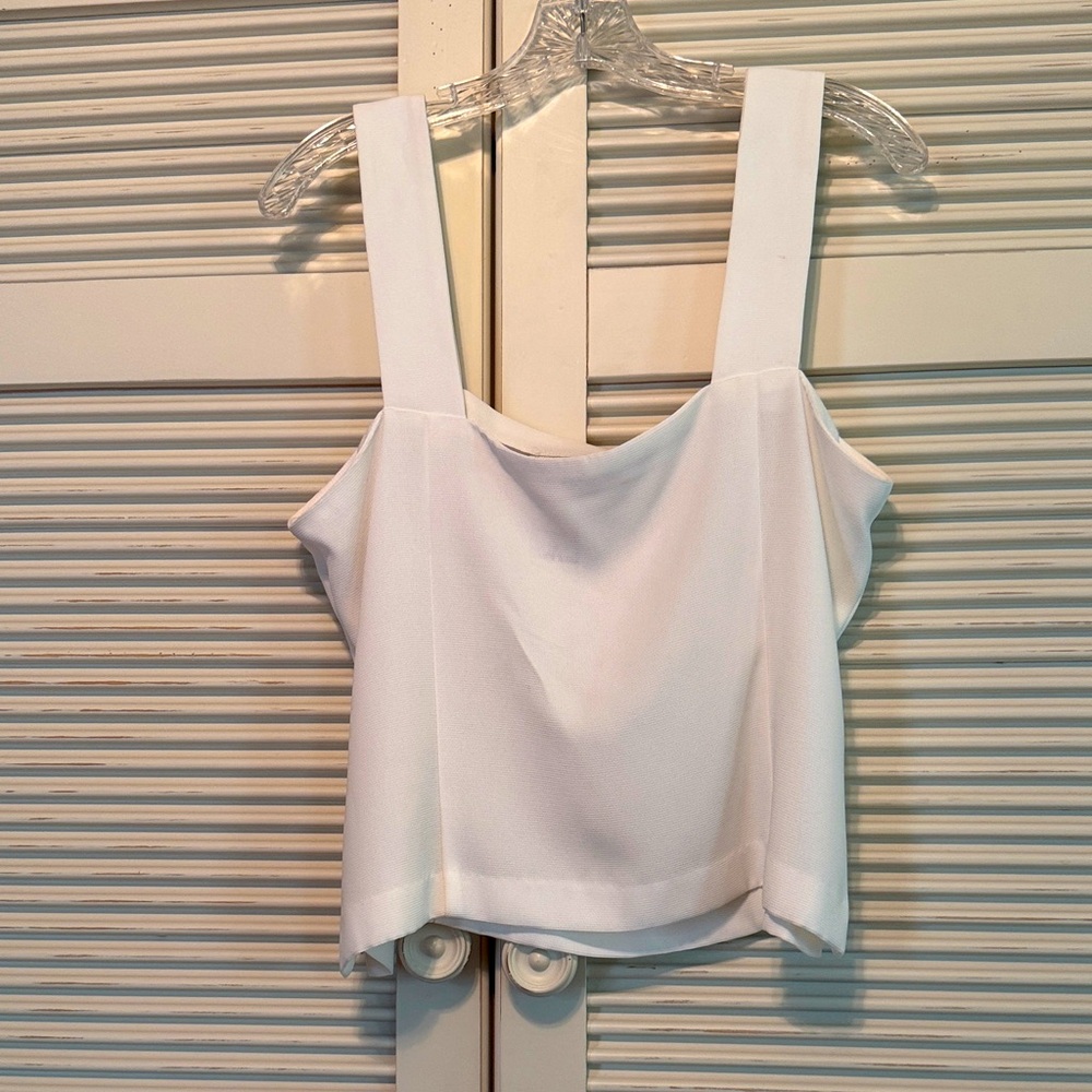 DANNY & NICOLE White Cami Top
